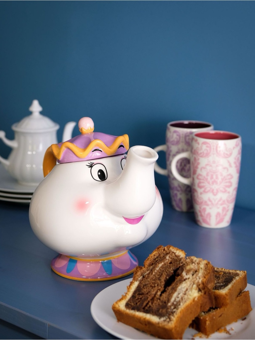 Beauty and the Beast Mrs Potts Ceramic Teapot - Picture 5 of 11